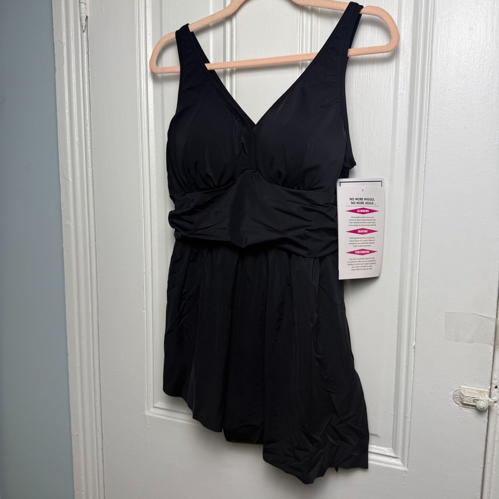Women with Control Tummy Control Swim Dress Black Figure Enhancing Size 12 New